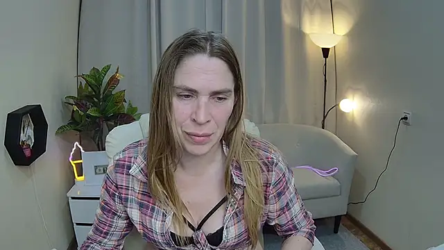 Chat XXX ao vivo de TessaDaybreak