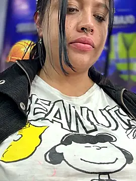 _Mia-Safety_Inspector: онлайн-секс-чат