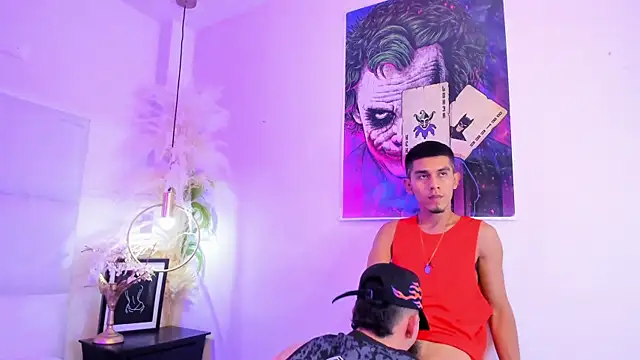 Show modela your_d0ll1 na web-kameri