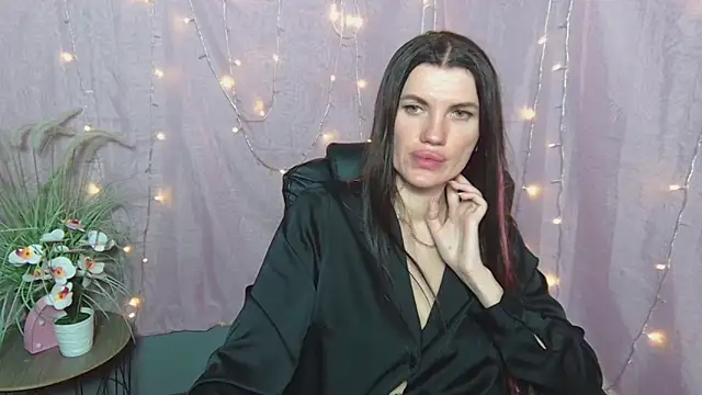 Chat XXX en directo de MilaLoona