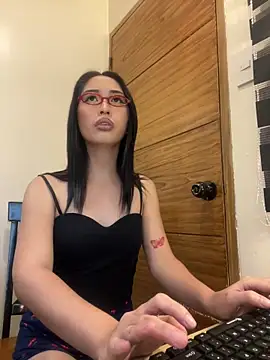 goddess_athena69's Live XXX Chat