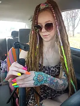 LucidLucy's Webcam Show