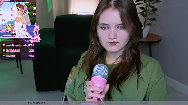 Dilara_xBaby Chat XXX in diretta