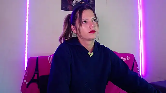 yuliana_19n Webbikameraesitys