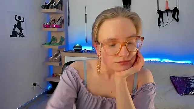 NancyHottieのライブXXXチャット