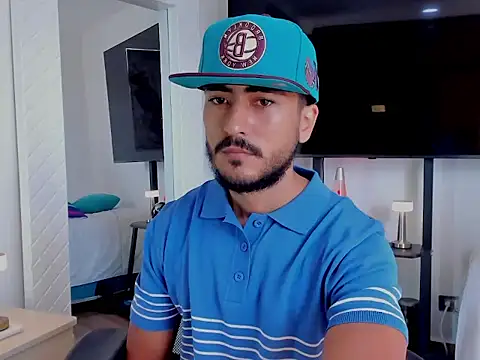 david__johnson372's Live XXX Chat