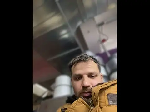 Webkamerová show giyasbvnghkgkfk