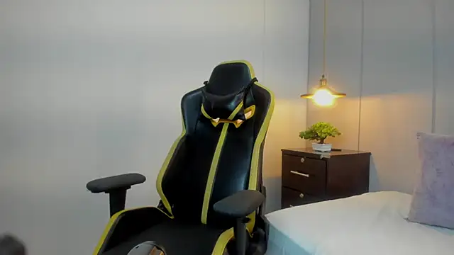 แชท XXX สดของ kira_relish