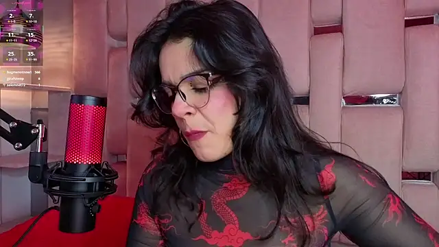 XXX chat uživo modela ValerieKay_