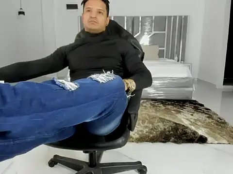 master_leather: απευθείας συνομ ιλία ΧΧΧ