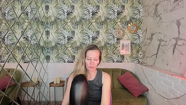 NancyGrace 라이브 XXX 채팅