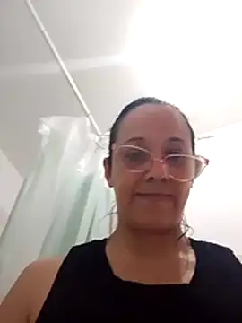 nicolle_milf1978 élő XXX-chatje