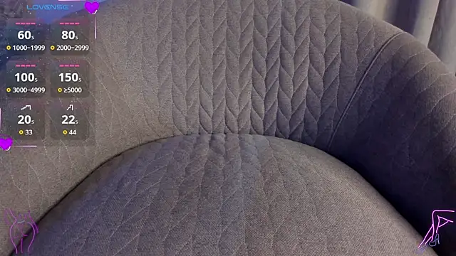 angel_mozz Show in webcam