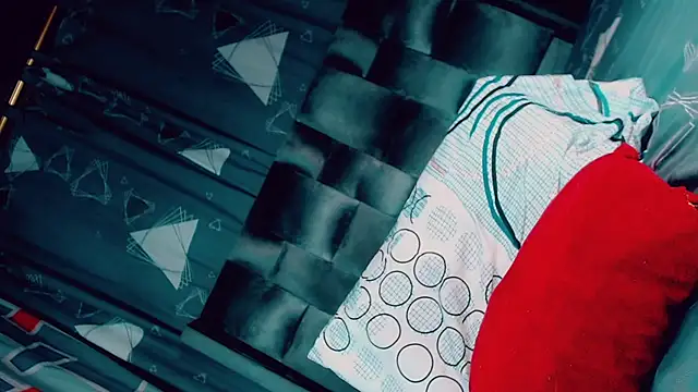 Webkamerová show CharlotteBigCock