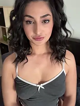 Mia_spicyy's Live XXX Chat