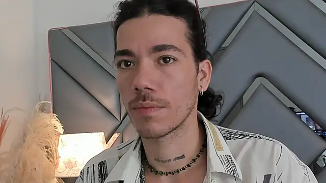 Show de AngeloRoush na webcam