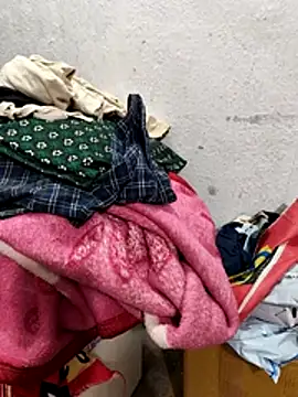 Lovely_priya1001n Webbikameraesitys