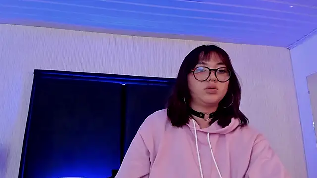 LilithBluum Live XXX-Chat