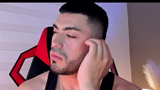 Alexander_Diazz Webcam show