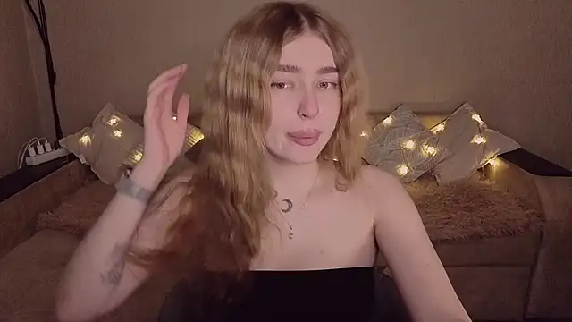 Chat +18 de ViolettaLopez ao vivo