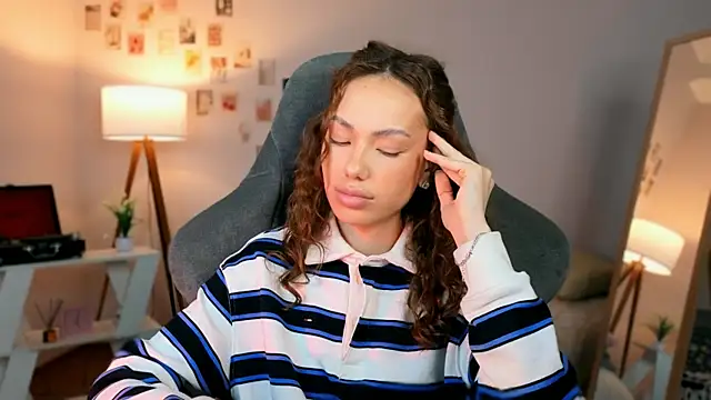 nexorineのライブXXXチャット