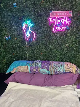 RenaThickAss' Webcam Show