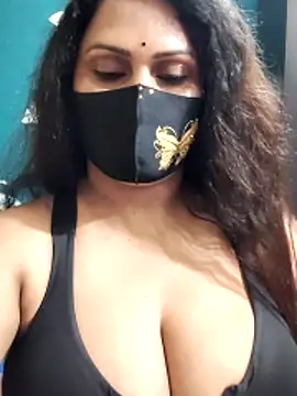 Chat XXX en directo de Mahi_Baby_Sexy