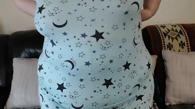 Juicy_Julie469's Webcam Show