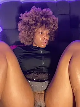 RainBougie's Live XXX Chat