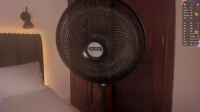 دردشة Sophie_Smith19_ الجنسية المباشرة