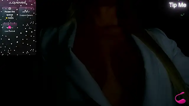 LiluDav Adlı Modelin Canlı XXX Sohbeti