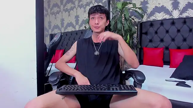 Chat +18 de Lean_Portman ao vivo