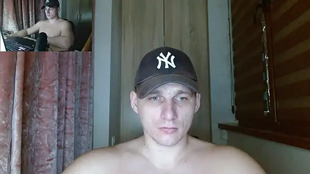 Poliglotjoe1's Live XXX Chat