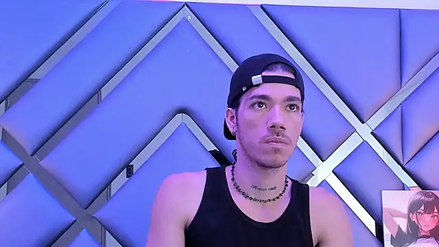 AngeloRoush's Live XXX Chat