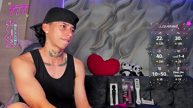 AmberAdams_ – Naživo XXX chat