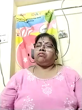 Show modela bigbum68 na web-kameri