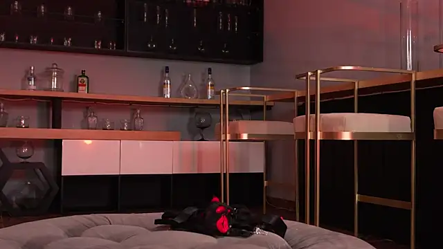 Онлайн чат XXX NaomiSainz