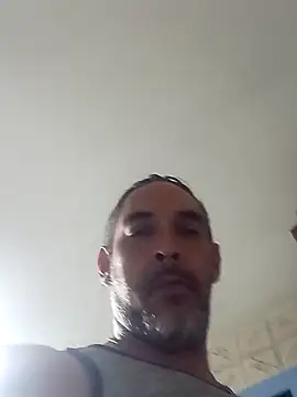 Big_vittollo Adlı Modelin Canlı XXX Sohbeti