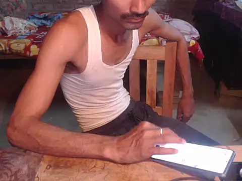 ThethunderPo লাইভ XXX চ্যাট