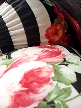 Any-77 Chat XXX in diretta