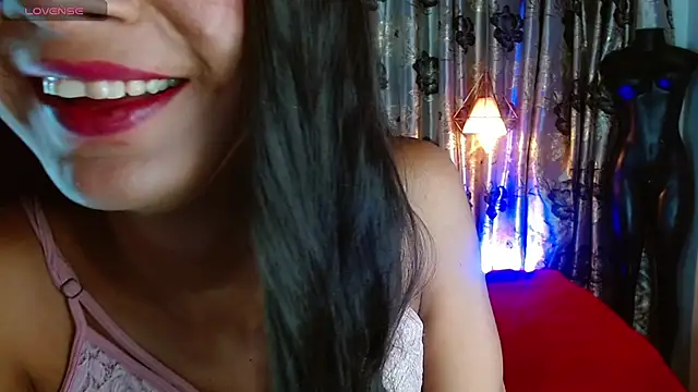 Hecate_doll Webcamshow