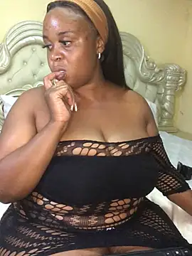 KINKYBOOTI22's Live XXX Chat