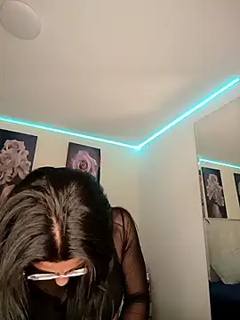 SamathaMay 即時 XXX 聊天