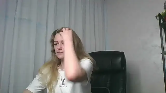 Czat XXX na żywo – SeedneySi