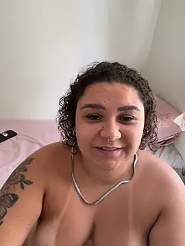 srtacristhynna's Webcam Show