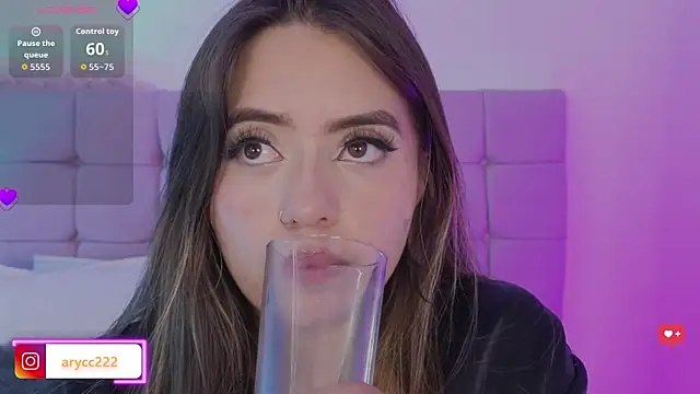 arycooper_ élő XXX-chatje