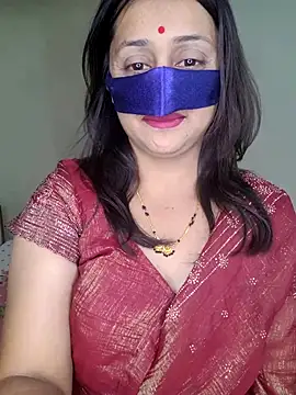 WetDollX Adlı Modelin Canlı XXX Sohbeti