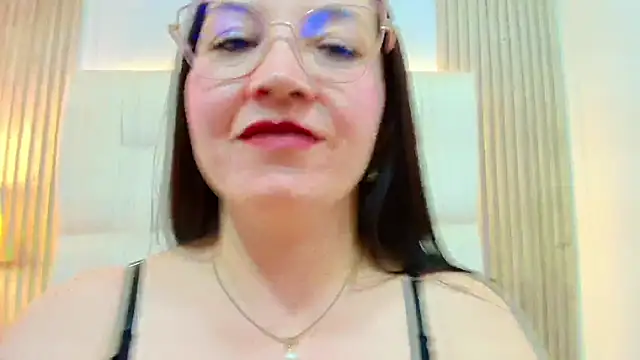 CharlotteSchmidtt – Live XXX-chat