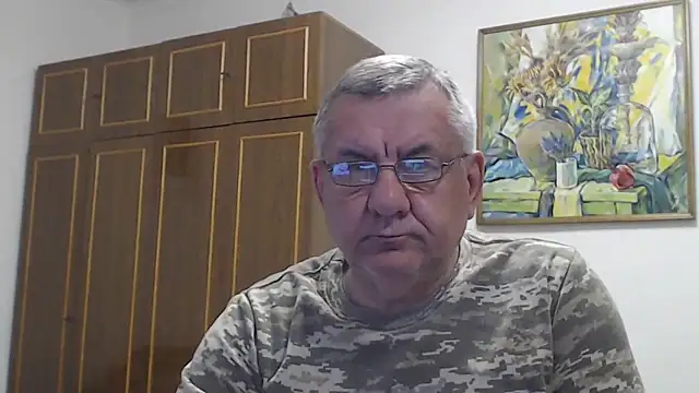 XXX chat uživo modela machomale3