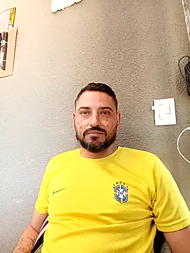 Show modela P4uzud4O na web-kameri